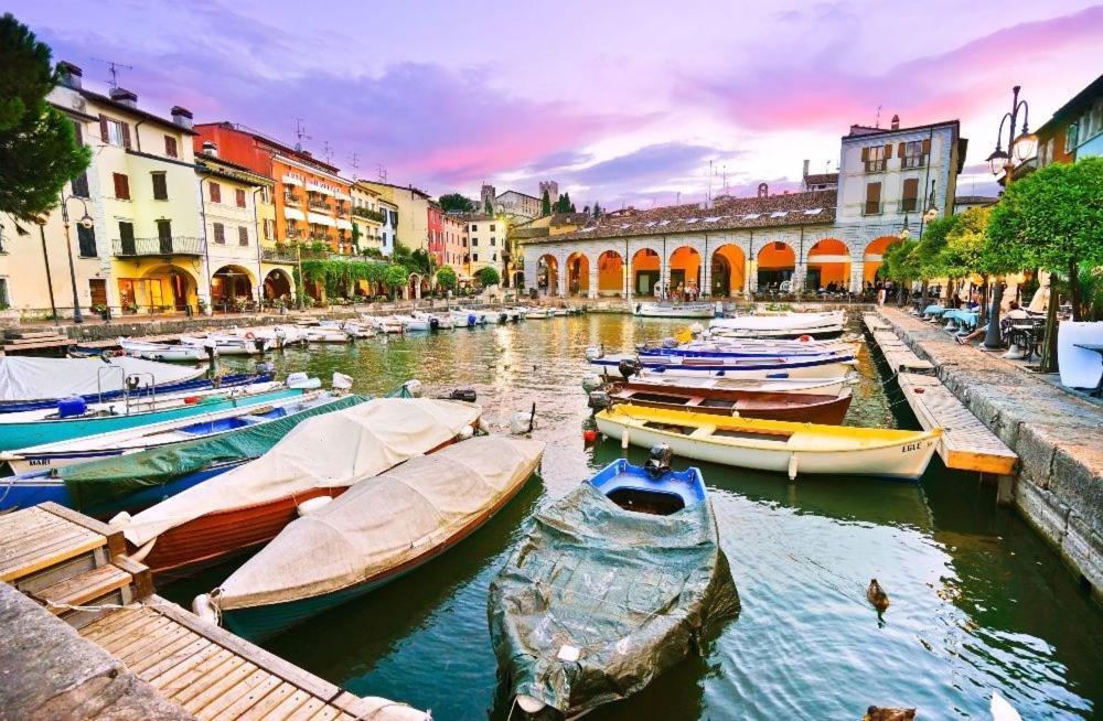 Appartamento Casa Vacanze Spiaggia D'Oro Desenzano del Garda Luaran gambar