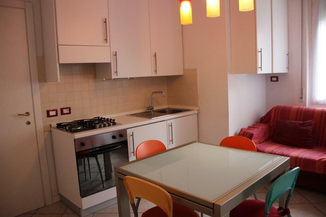 Appartamento Casa Vacanze Spiaggia D'Oro Desenzano del Garda Luaran gambar
